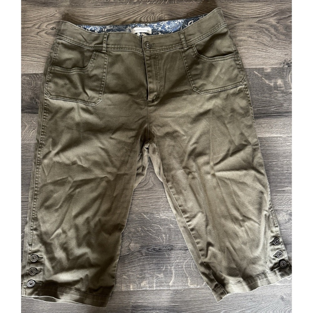 Women's Christopher Banks Capri size 14 olive green